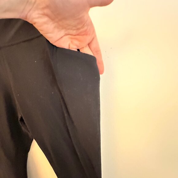 Lululemon align leggings with pockets size 12 - Picture 3 of 10